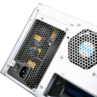 Корпус Silverstone SST-RM400